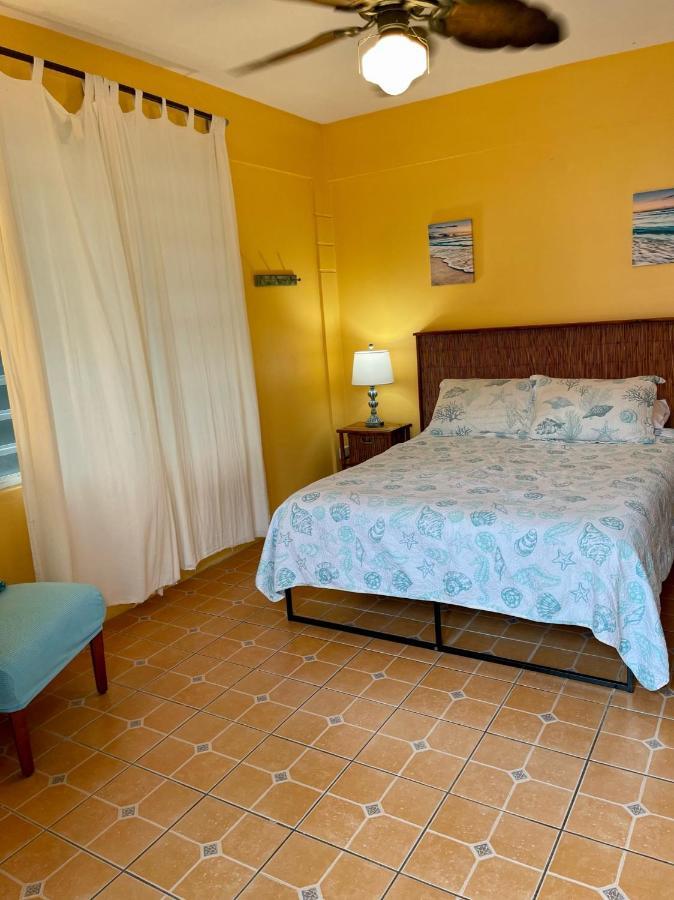 Esperanza Inn Guesthouse (Adults Only) Vieques Ruang foto